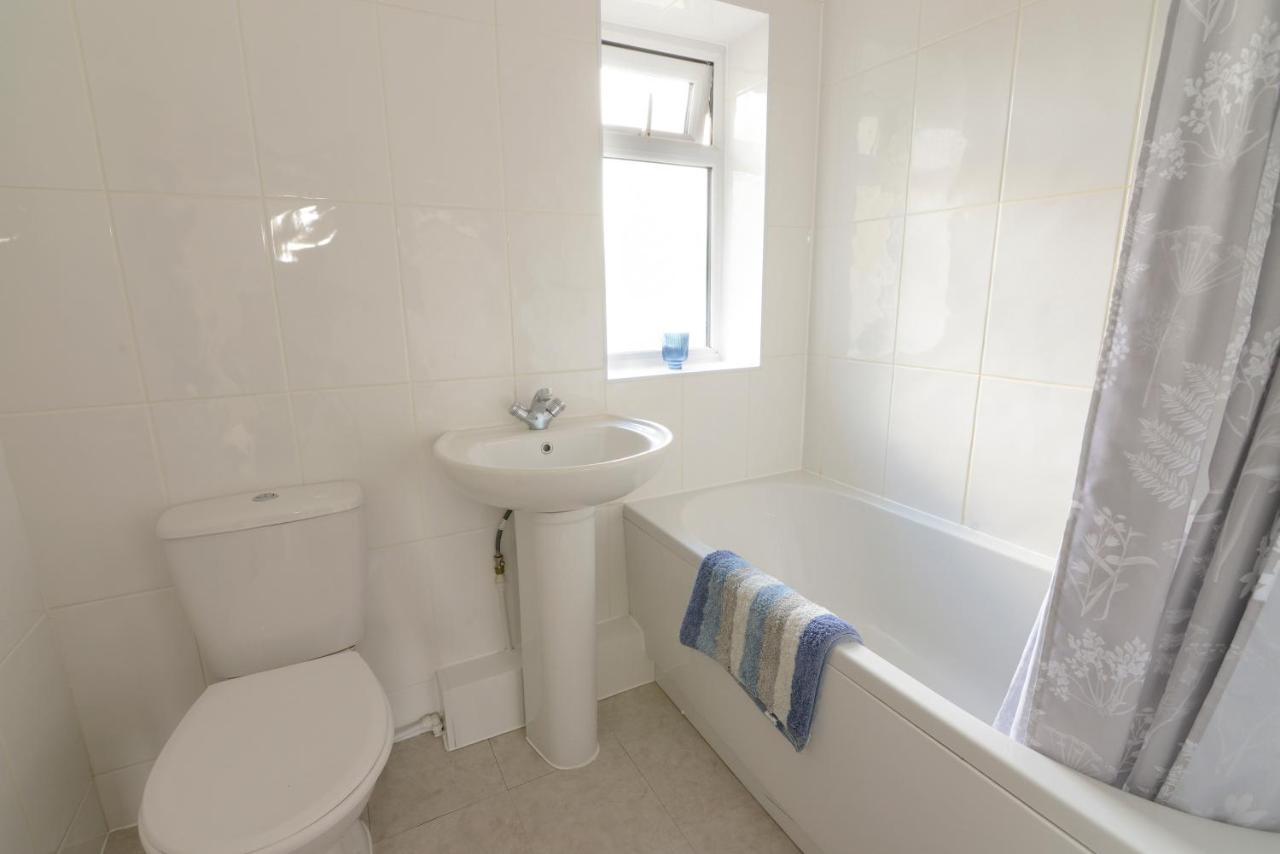 Alderton House - Spacious 3 Bed With Parking Nottingham Exterior foto